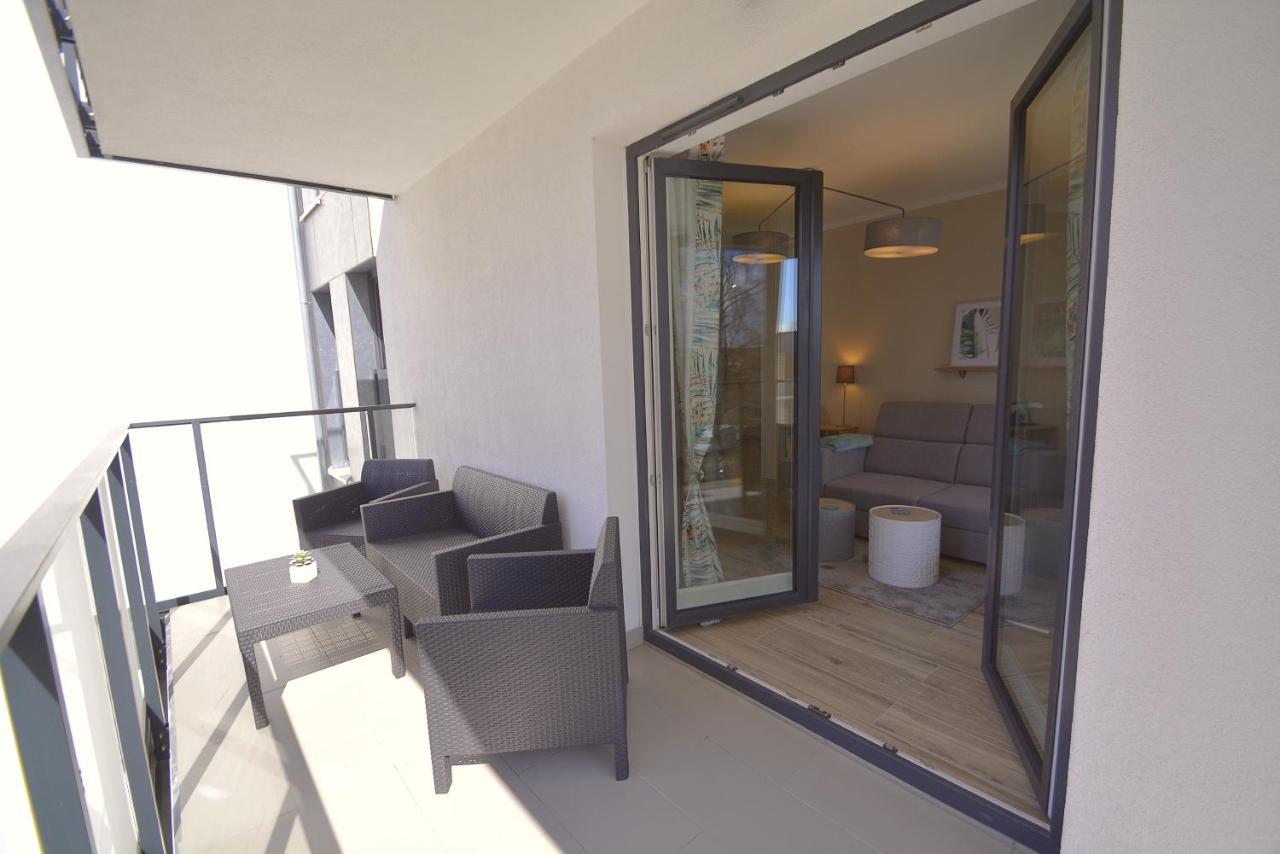 Apartamenty Bryza-Matejki 1B-Parking Swinoujscie Kültér fotó